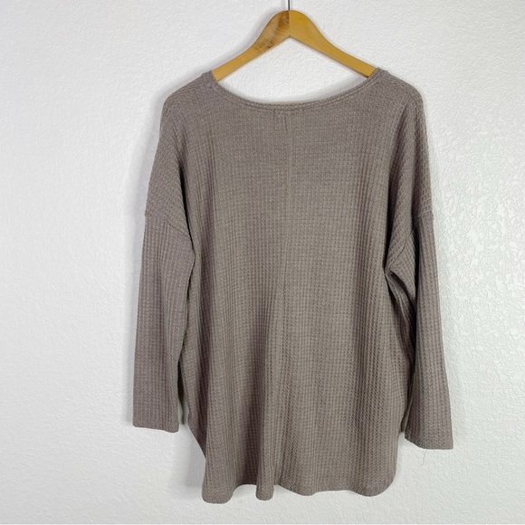 Mod Ref Taupe Waffle Knit Long Sleeve Top - Picture 6 of 6